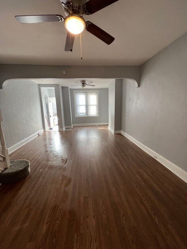 Foto del edificio - 4BR House Available for Rent!