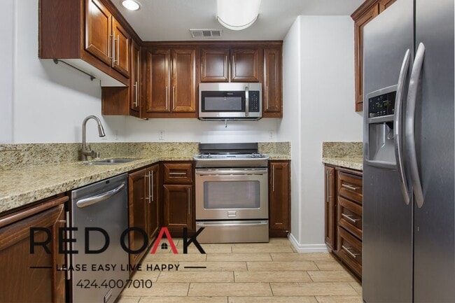 Foto del edificio - ~1 Month FREE~ Sublime and Spacious Two Be...