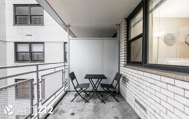 Building Photo - 305 East 86th St