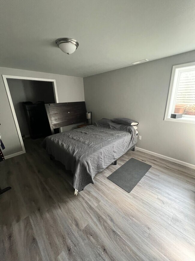 Foto del edificio - Adorable Westend Town Home