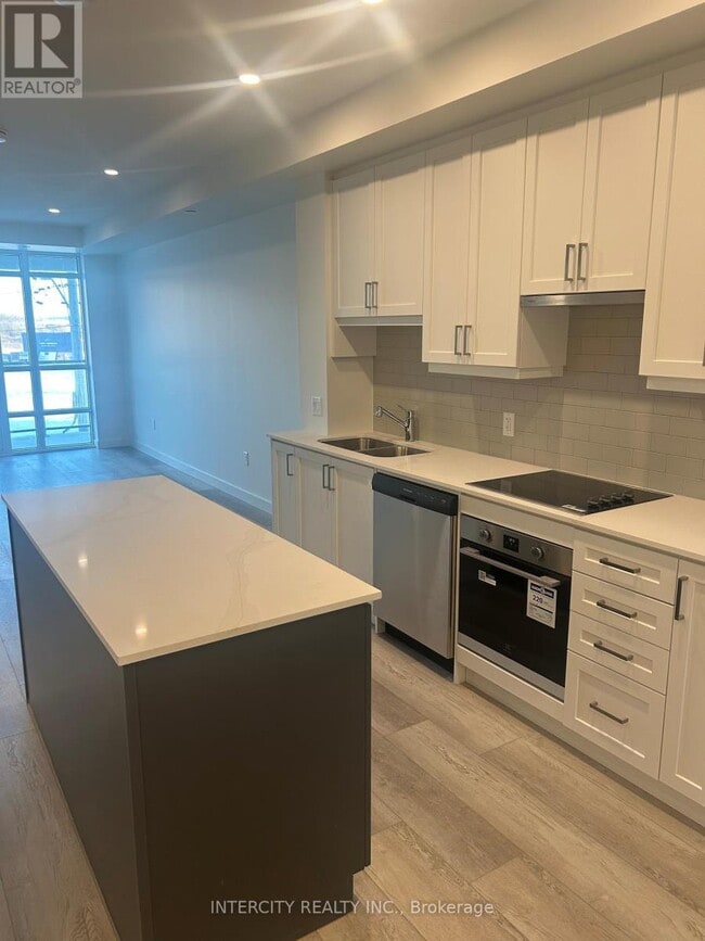 Photo du bâtiment - 461 Green Rd