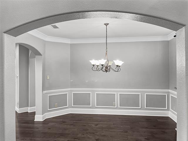 Building Photo - 15159 Snowshill Dr