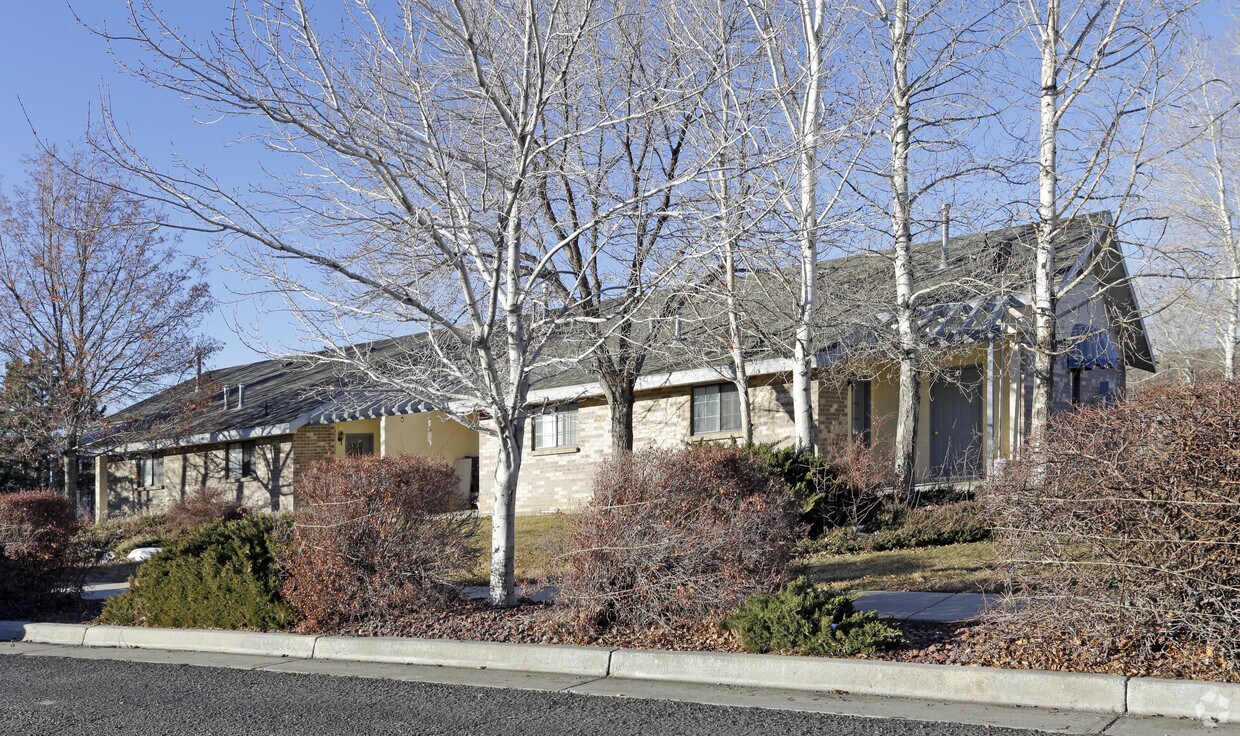 Somerset Garden Apartments Apartments in Tooele, UT