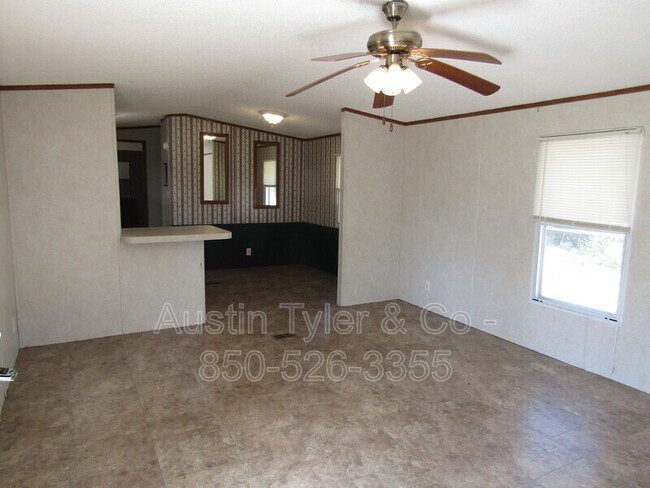 Building Photo - 2419 Country Pines Ln