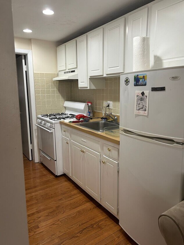 Foto principal - 723 S 4th St
