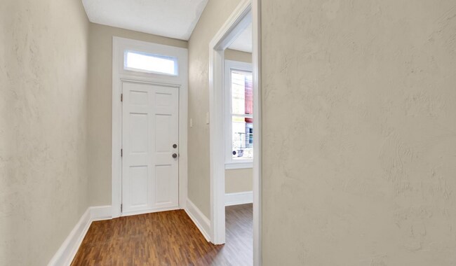 Foto del edificio - Coming Soon! Charming 4 Bedroom Home in York City!