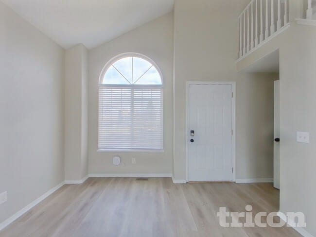 Building Photo - 5119 Chaise Dr