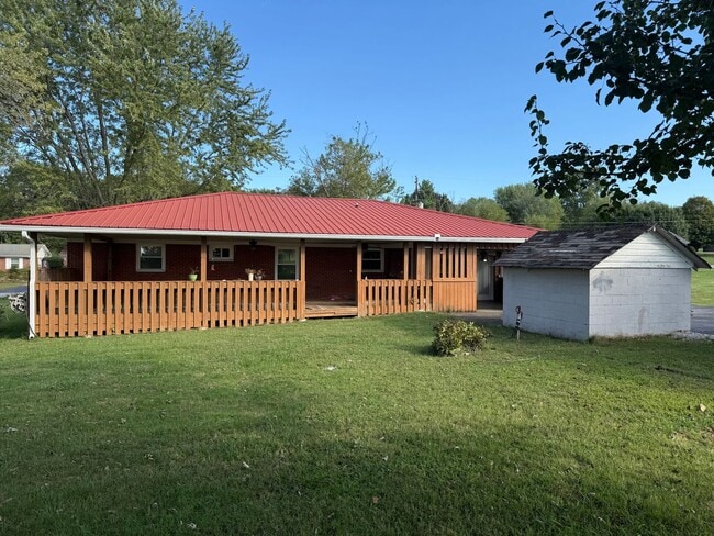 Foto del edificio - 3 Bed/1 Bath House