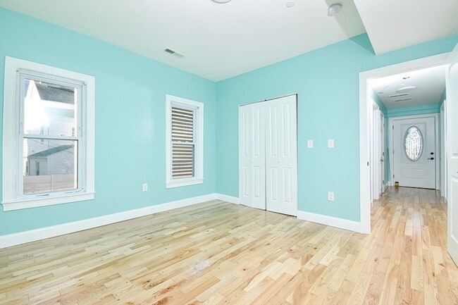 Photo - 11 Oakland Ave Apartment