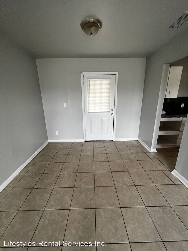 Building Photo - 4 br, 2 bath House - 6710 Watoma St