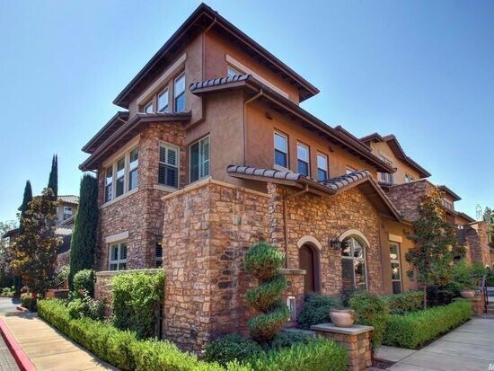 Primary Photo - Absolutely Stunning Home in Fabulous Pavil...