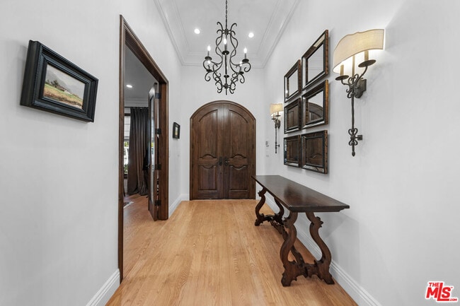 Building Photo - 1148 Centinela Ave