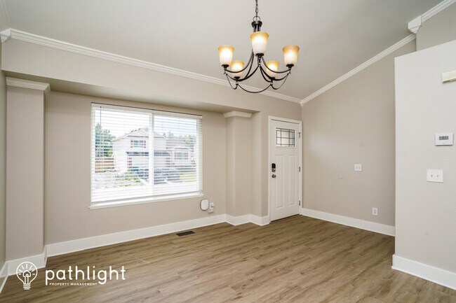 Building Photo - 2055 Woodsong Way