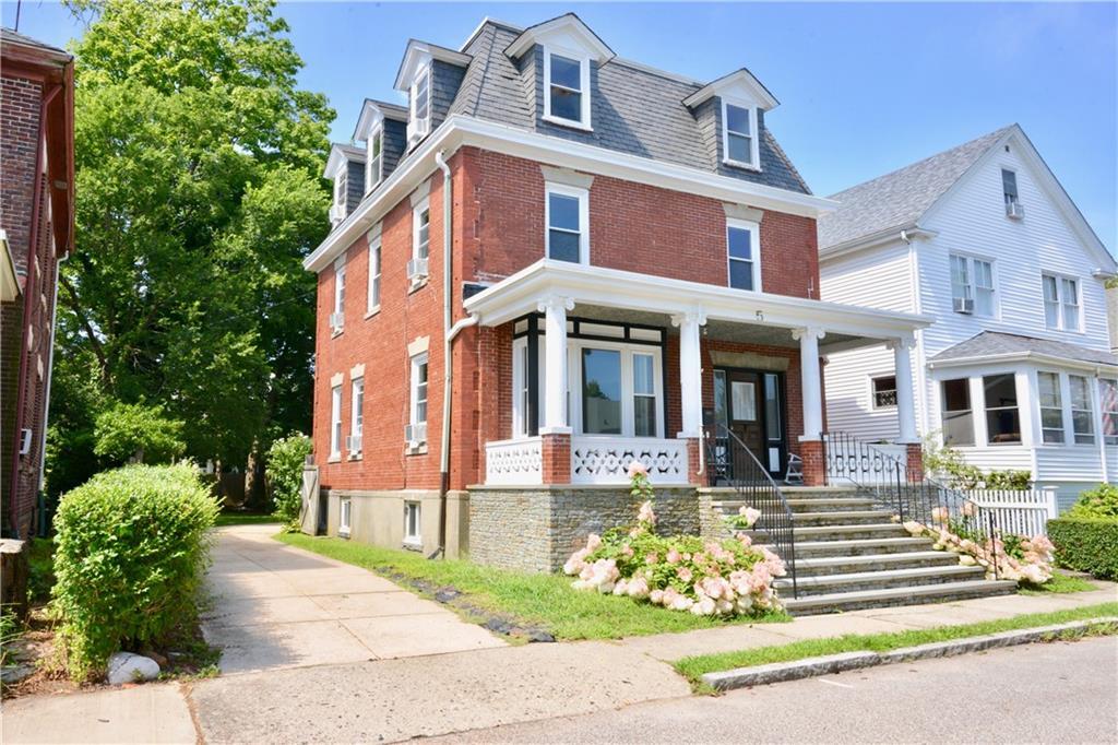 Primary Photo - 5 Sylvan St