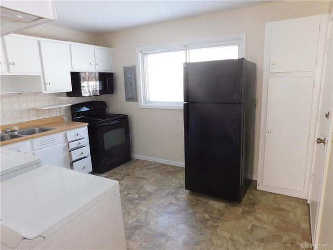 Foto del edificio - 4299 Curundu Ave