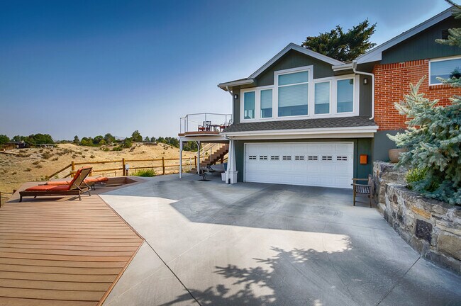 Foto del edificio - Boise, Beautiful home in the Foothills with lots of privacy