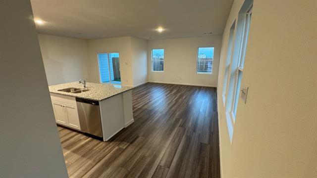 Building Photo - 1400 Lake Alpine Trl