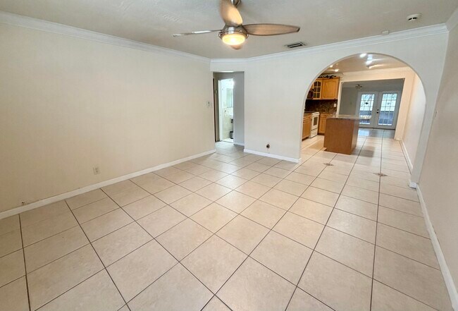 Foto del edificio - 4484 SW 49th Ct