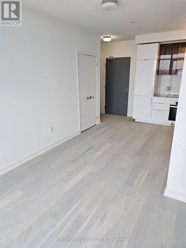 Photo du bâtiment - 50 O'Neill Rd