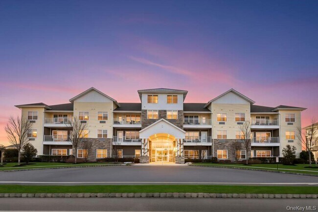 Foto del edificio - 3 Meadows Ln