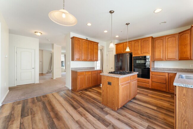 Foto del edificio - 15622 Gilpin Mews Ln