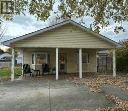 Building Photo - 788 Talfourd St