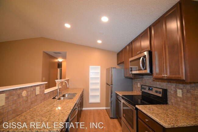 Foto del edificio - 2 br, 1 bath House - 4618 Excalibur Court