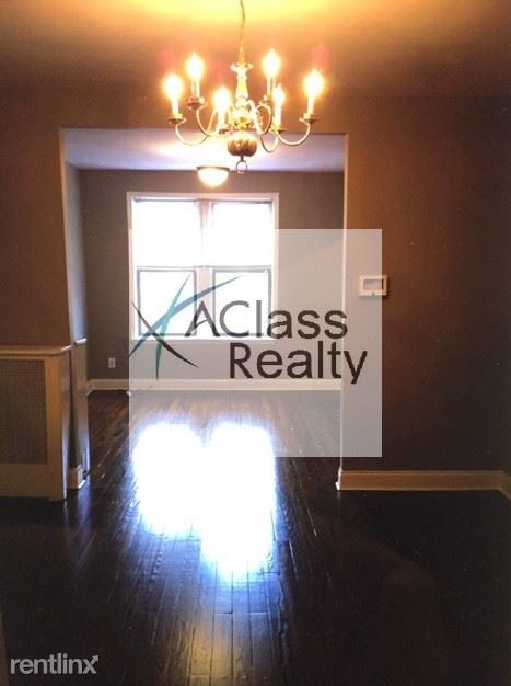 Foto principal - 3616 30th Ave