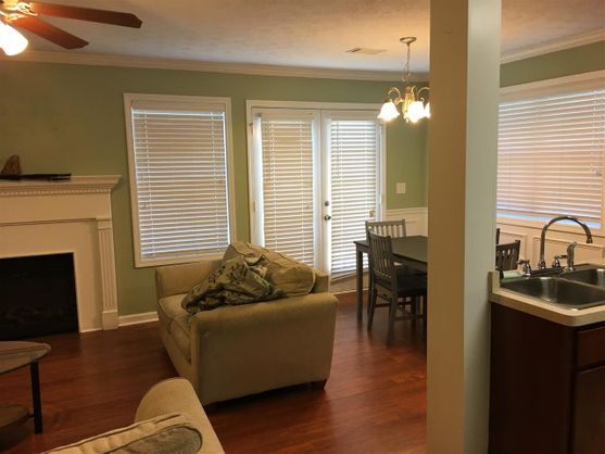 Foto del edificio - 101 Yearwood Dr