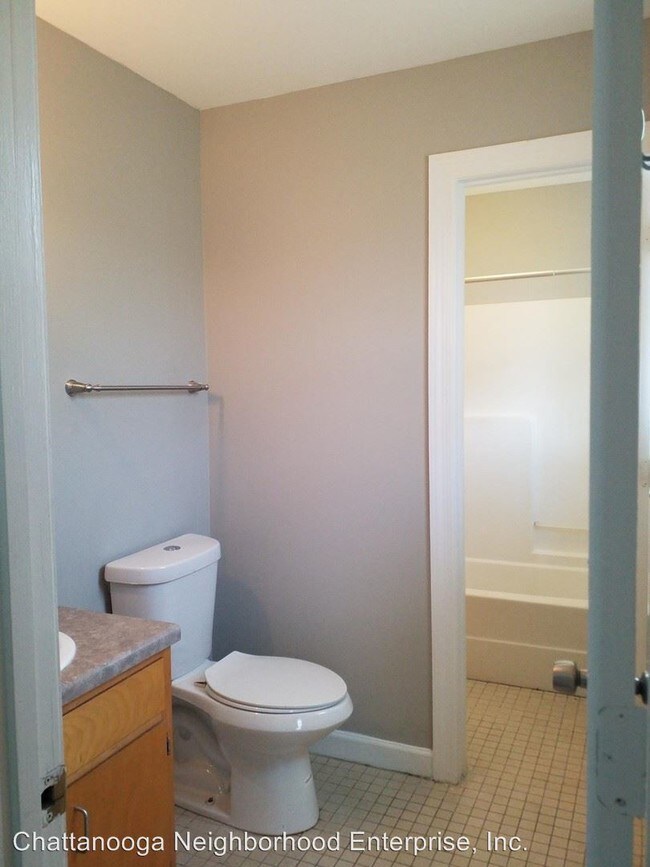 Foto del edificio - 3 br, 1.5 bath Apartment - 310 E 37th St