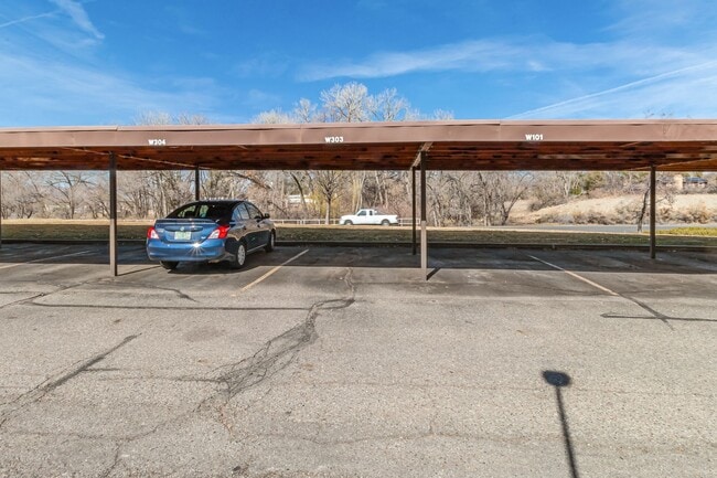Photo - Bright & Spacious 1BD/1BA Top-Floor Unit with Stunning Views! House