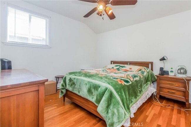 Building Photo - 15011 Hartland St