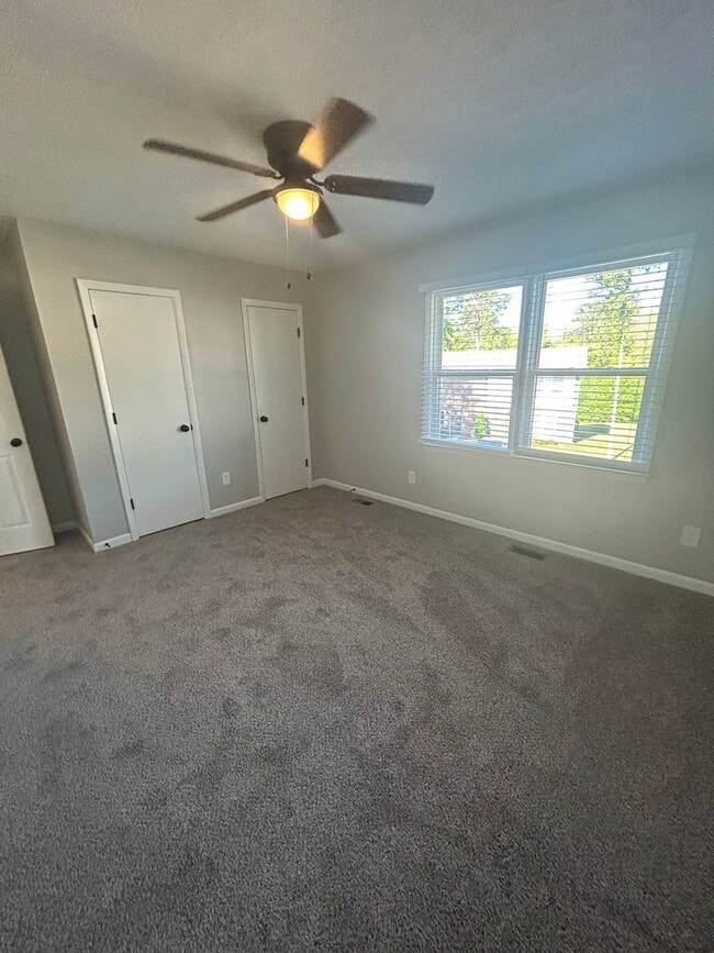 Interior Photo - Cedar Heights