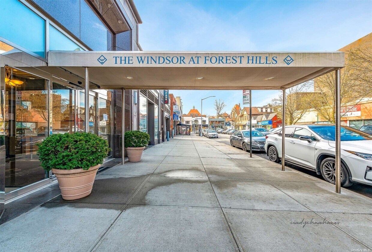 Foto principal - 107-24 71st Rd