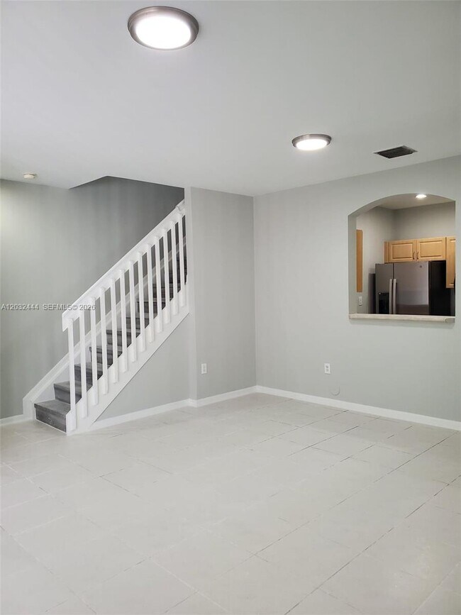 Foto del edificio - 2242 NE 42nd Cir
