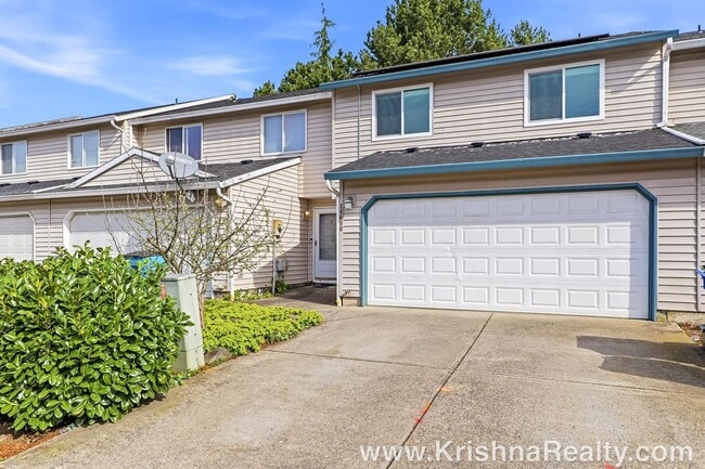 Modern 3 BD | 2.5 BA | 1,476 SF | 1-Car Garage | Solar Panels | Mountain View Community - Modern 3 BD | 2.5 BA | 1,476 SF | 1-Car Garage | Solar Panels | Mountain View Community House