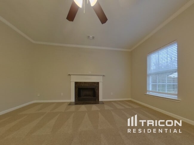 Foto del edificio - 1121 Corkscrew Way