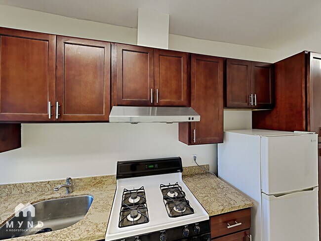 Foto del edificio - 1729 4th Ave