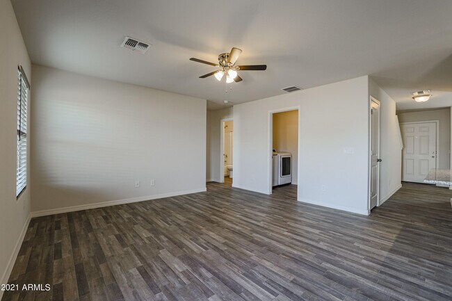 Building Photo - 110 Impala Pl