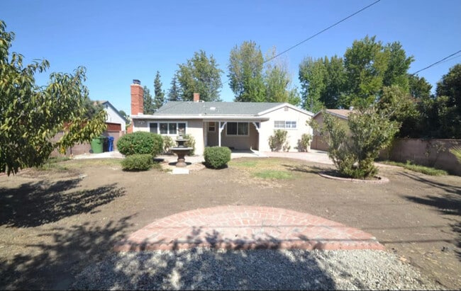 Building Photo - 14230 Enadia Way