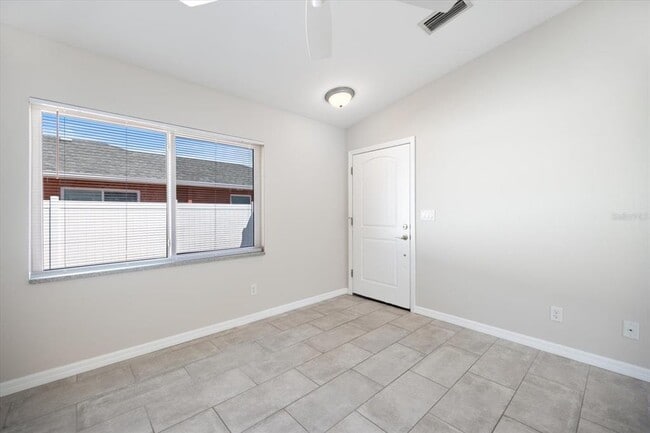 Building Photo - 163 Pennsylvania Ave