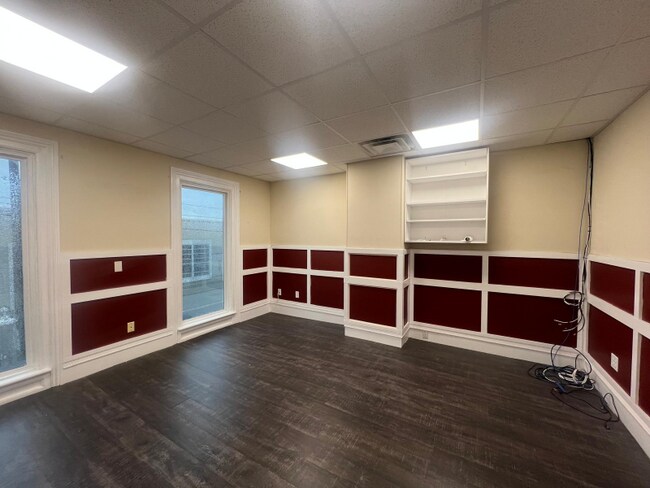 Foto del edificio - 212 East Ave