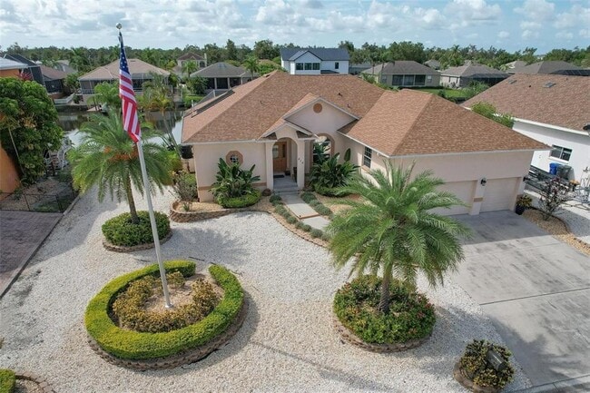Foto del edificio - 816 Golf Island Dr