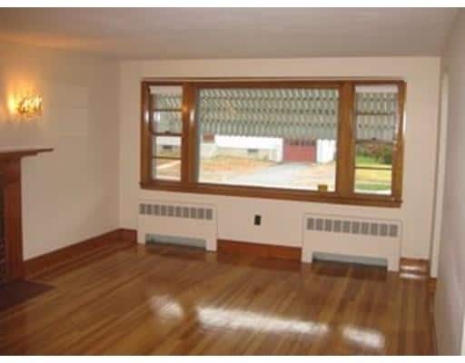 Building Photo - 30 Albion Ave