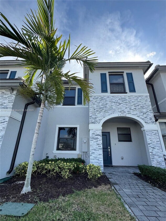 Primary Photo - 13356 SW 287th Ter