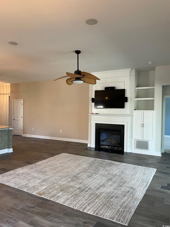 Building Photo - 5249 Casentino Ct