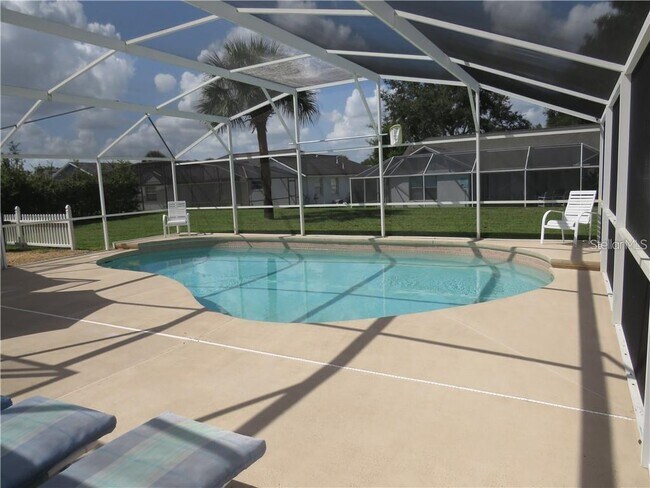 Foto del edificio - 7775 Indian Ridge Trail N