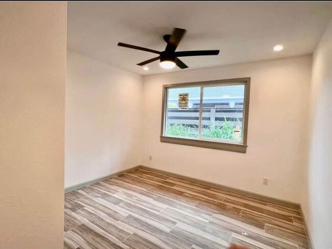 Building Photo - 92-221 Kuamu Pl