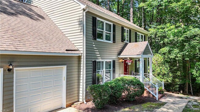 Foto del edificio - 107 Oak Ridge Ct