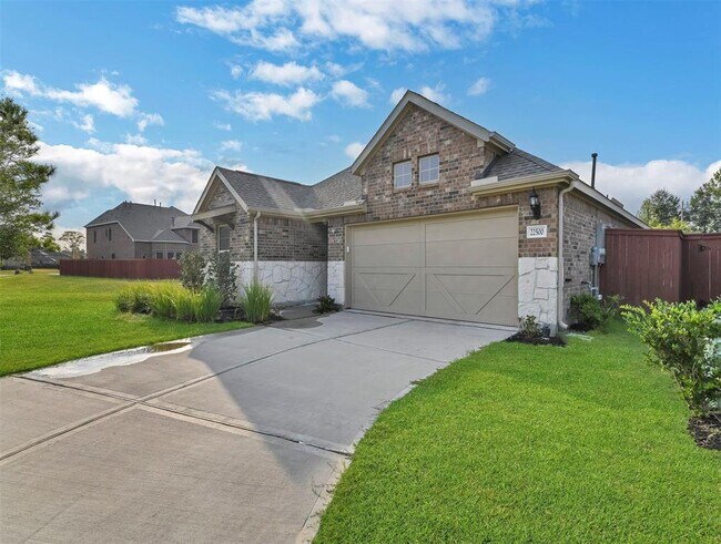 Building Photo - 22500 Brass Bell Dr